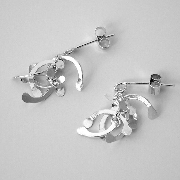 Contour stud Earrings, polished silver by Fiona DeMarco