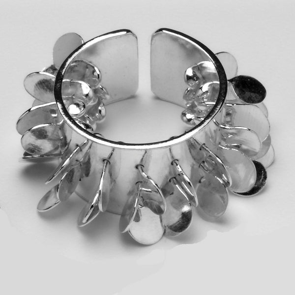 Icon wide Ring, polished silver by Fiona DeMarco