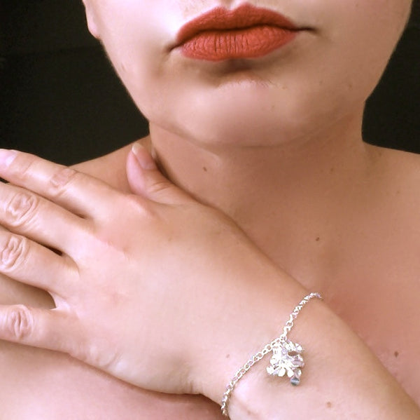 Radiance Bracelet, polished silver by Fiona DeMarco