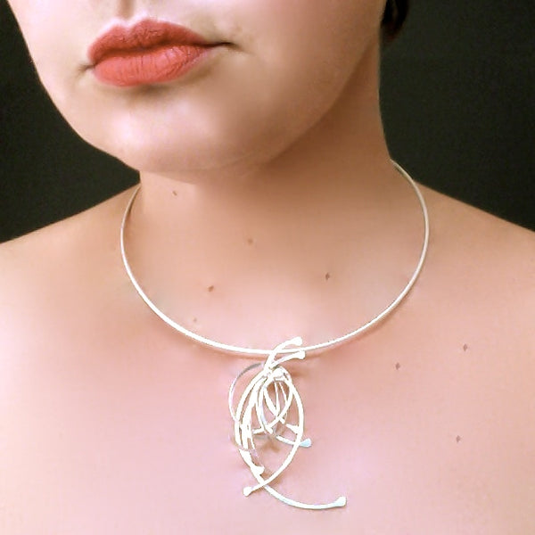 Contour Cluster Necklet, polished silver by Fiona DeMarco