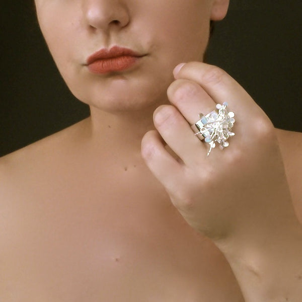 Signature Cluster wide Ring, polished silver by Fiona DeMarco