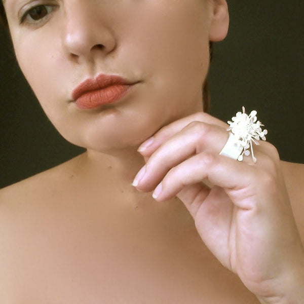Signature cluster wide Ring, satin silver by Fiona DeMarco