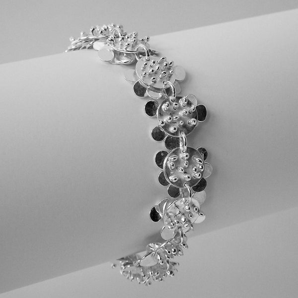 Symphony Bracelet reverse side, polished silver by Fiona DeMarco
