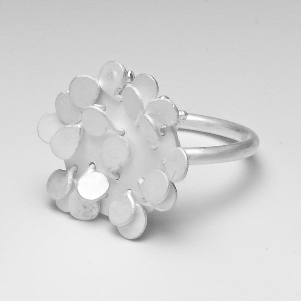 Symphony disc Ring, satin silver by Fiona DeMarco