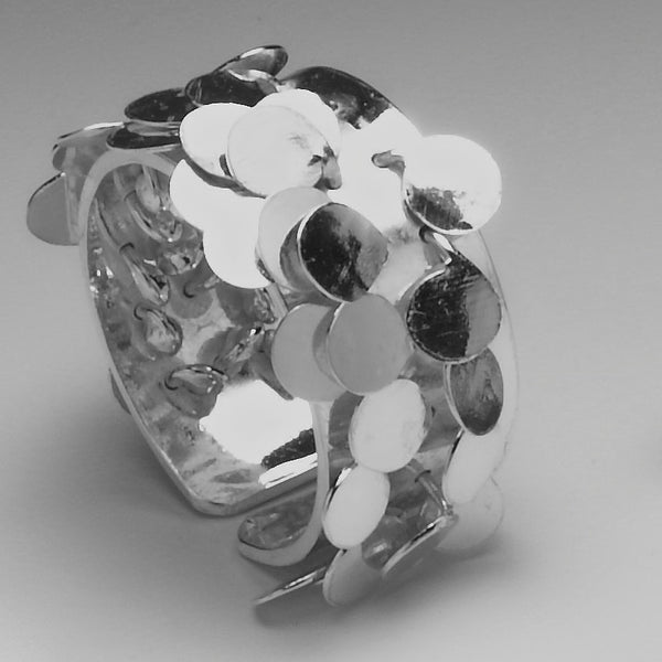 Symphony Ring, polished silver by Fiona DeMarco 